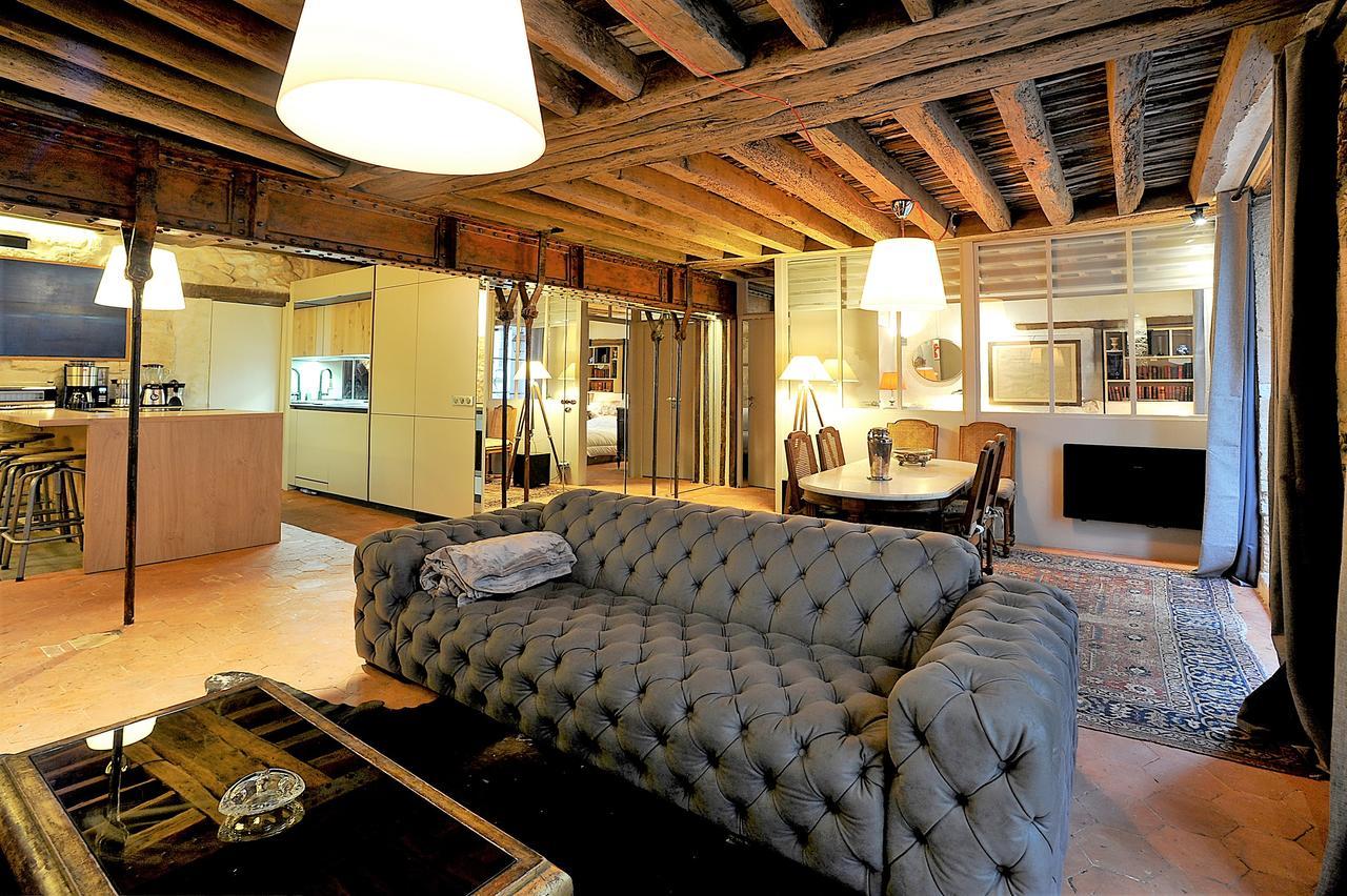 Beautiful Apartment In Historical Marais Paris Eksteriør billede