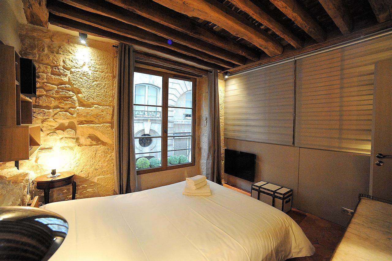 Beautiful Apartment In Historical Marais Paris Eksteriør billede